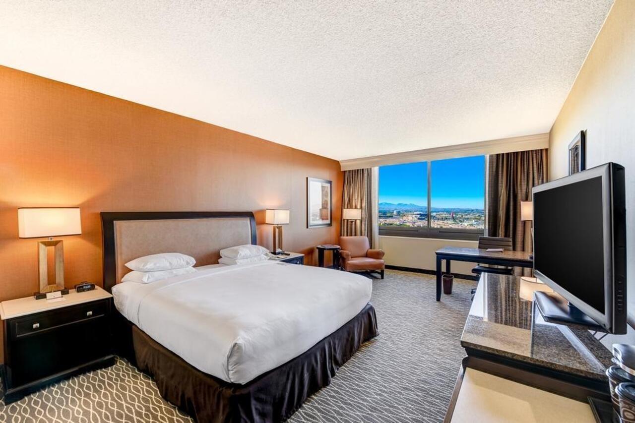 Hotel Fera Anaheim, A Doubletree By Hilton Orange Eksteriør billede